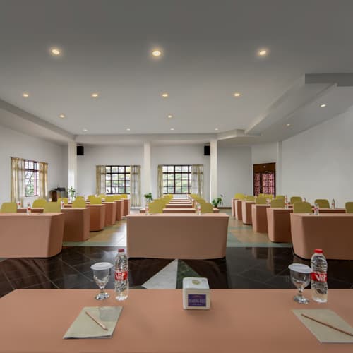 explore facility card